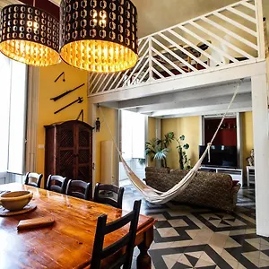 https://appartamento-le-muse-catanesi.sicilyhotelsitaly.net